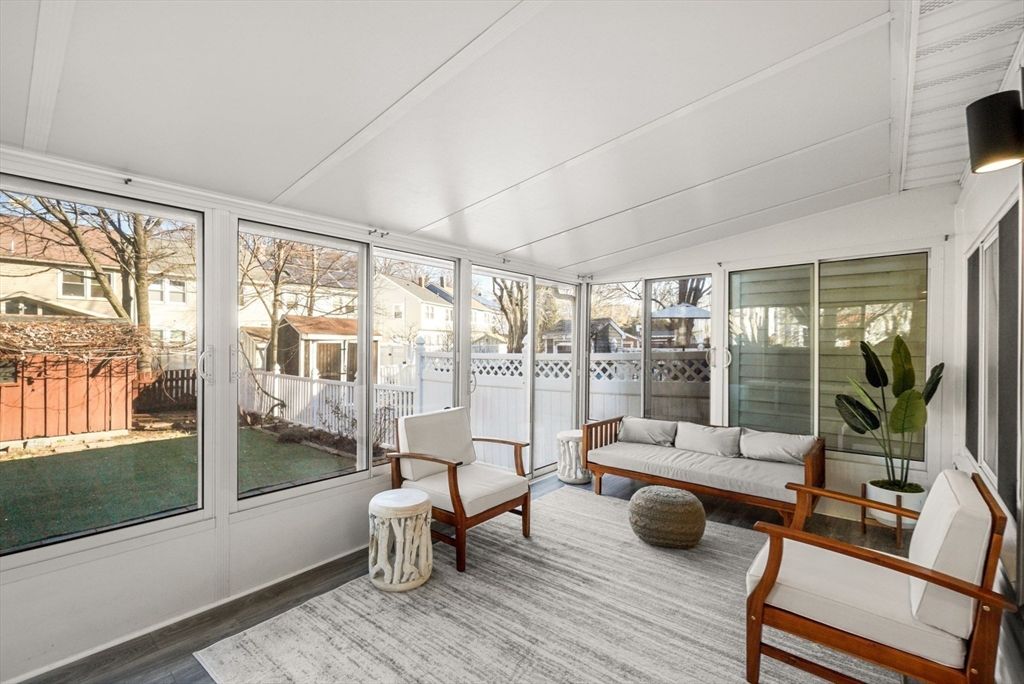 Interior, Sun Room, Wood Texture Flooring