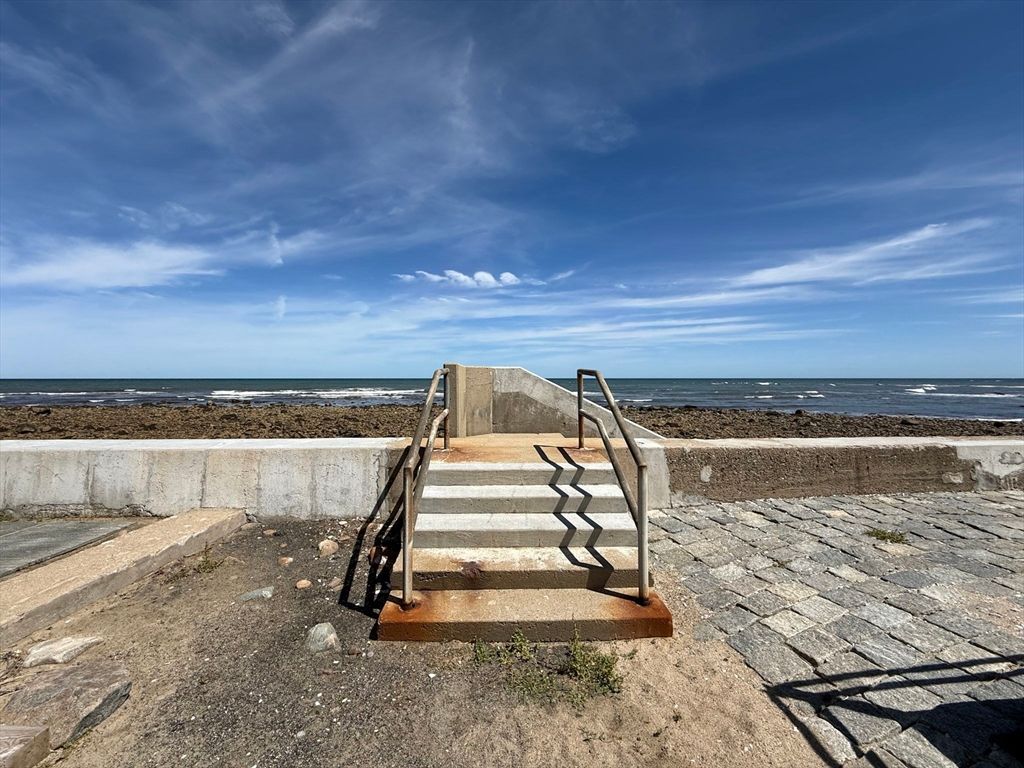 Exterior, Water