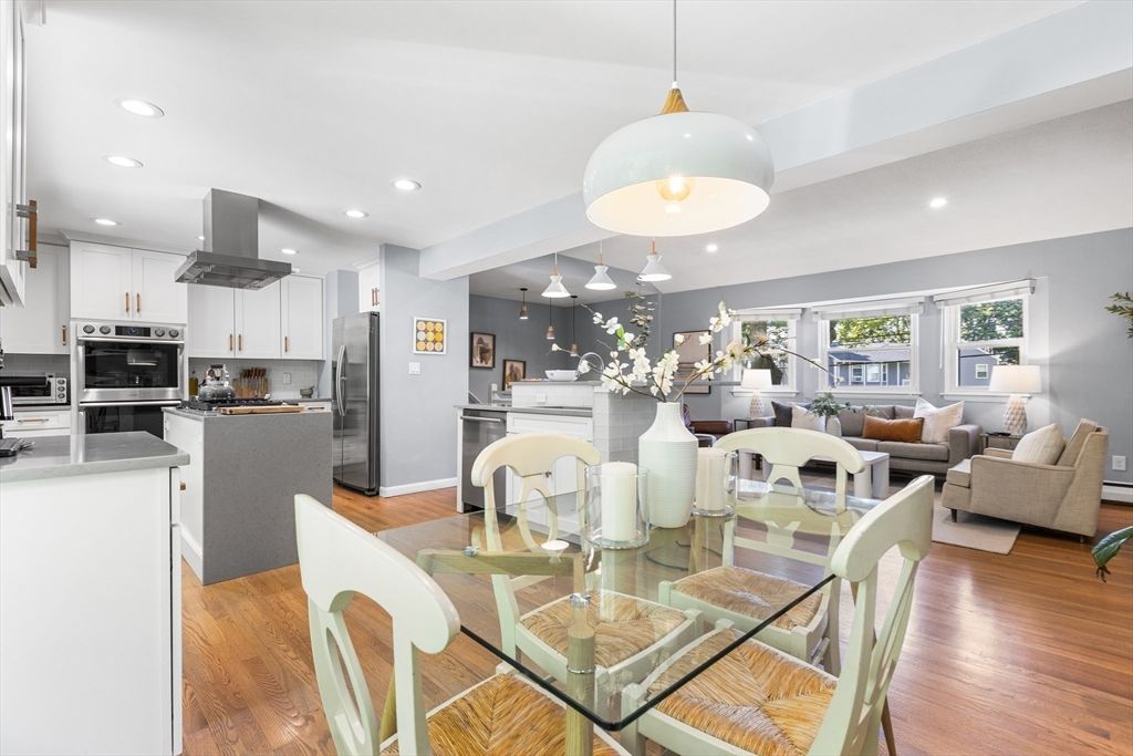 Dining room, Interior, Kitchen, Living room, Pendant Lights, Recessed Lighting, Stainless Steel Appliances, Wood Texture Flooring