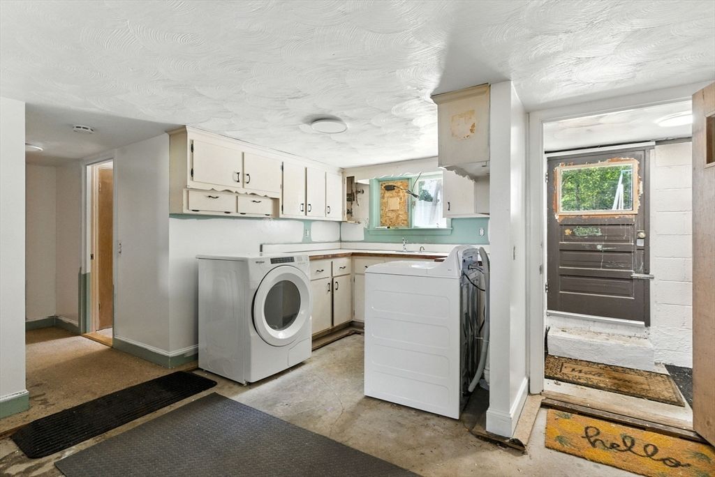 Interior, Washer