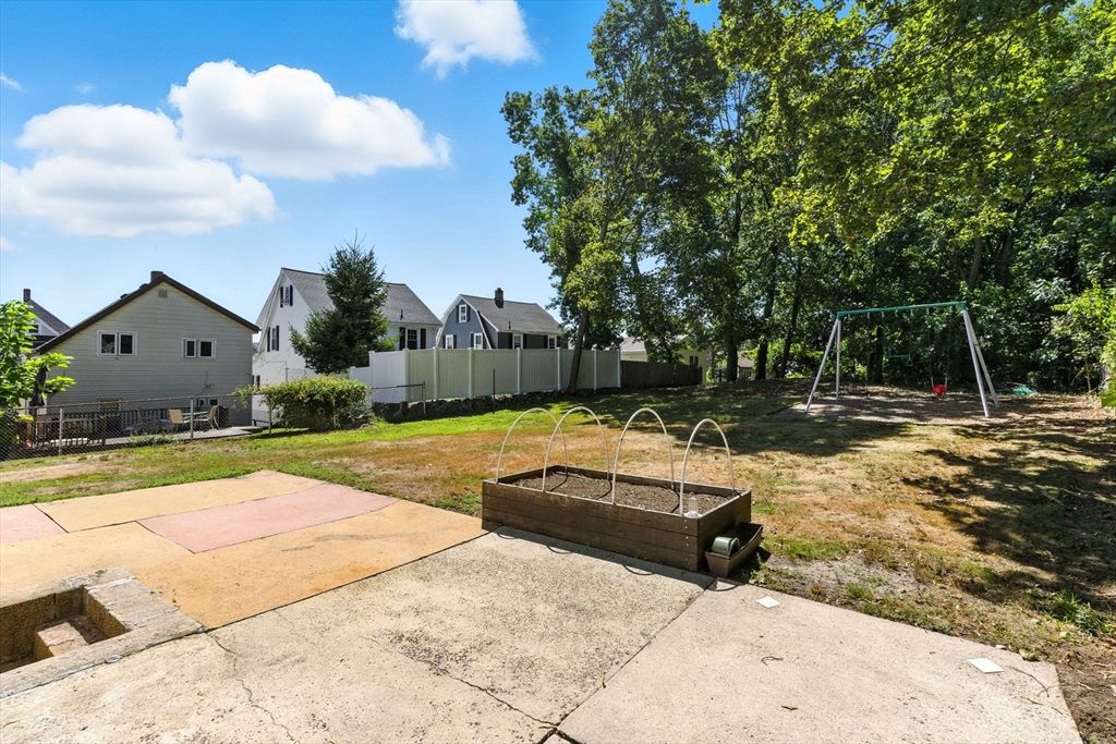 Backyard, Exterior, Playground