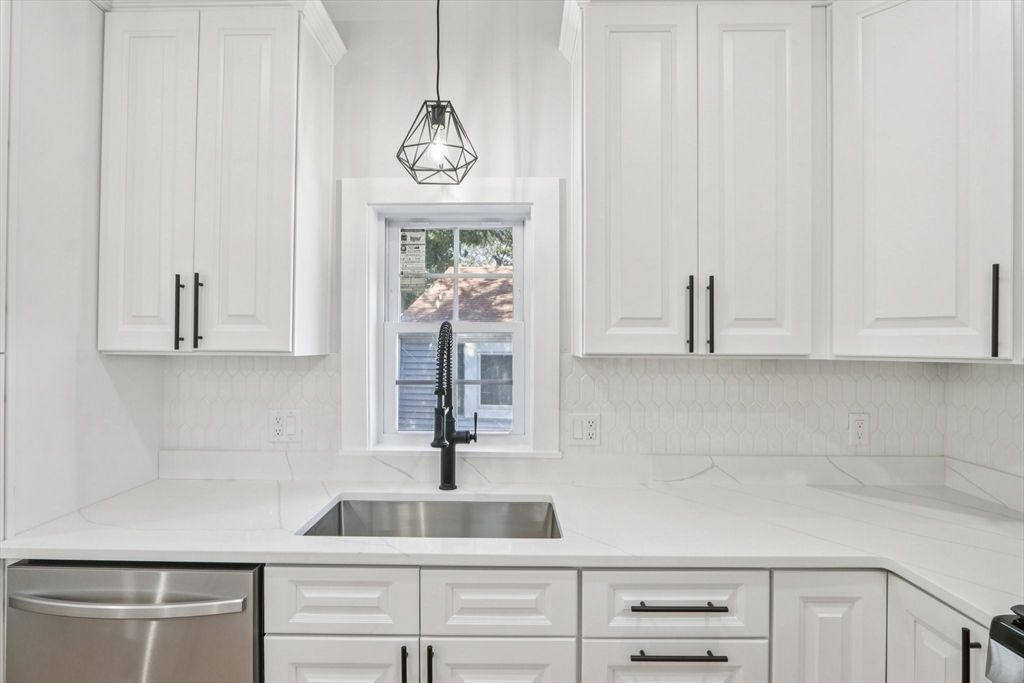 Interior, Kitchen, Pendant Lights
