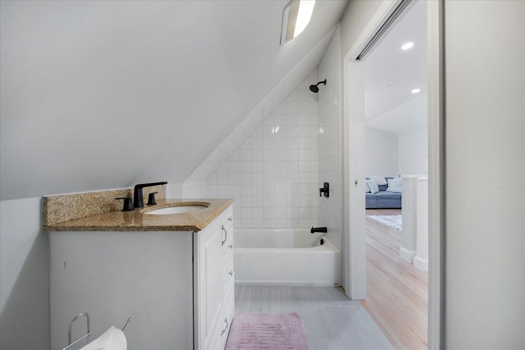 Bathroom, Bedroom, Interior, Recessed Lighting, Wood Texture Flooring