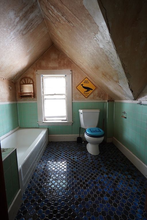 Bathroom, Interior, Wooden Ceilings, Wooden Walls