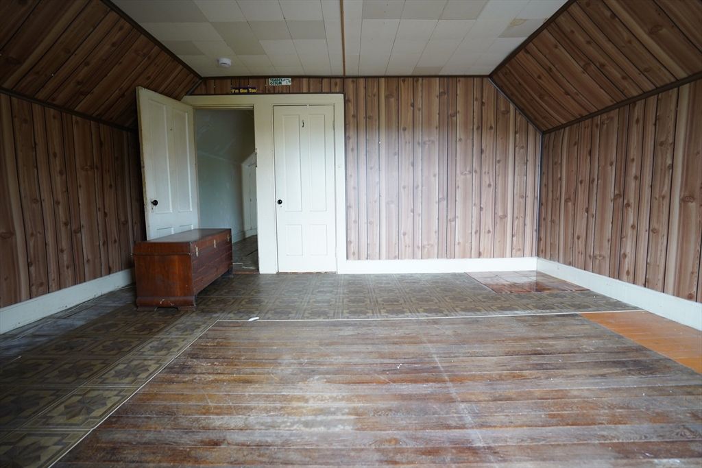 Empty room, Interior, Wooden Ceilings, Wood Texture Flooring, Wooden Walls