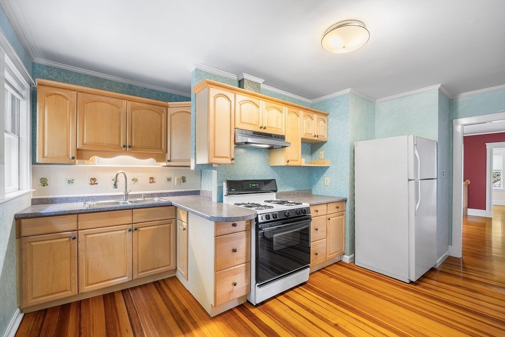 Interior, Kitchen, Wood Texture Flooring