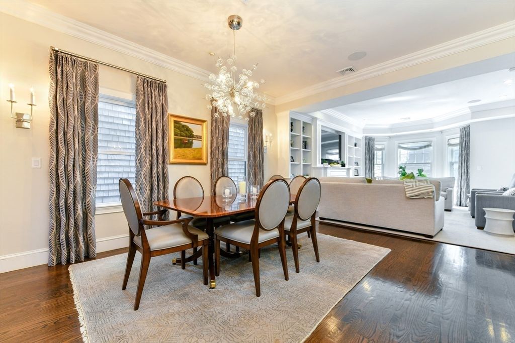 Chandelier, Dining room, Interior, Living room, Wood Texture Flooring