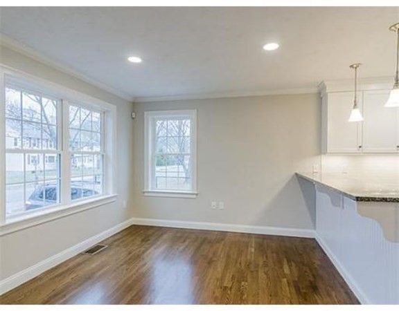Empty room, Interior, Pendant Lights, Recessed Lighting, Wood Texture Flooring