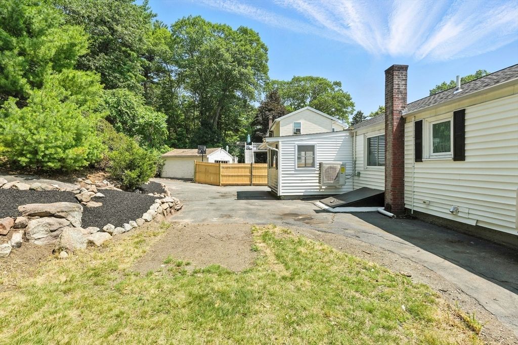 Backyard, Exterior, Hot Tub