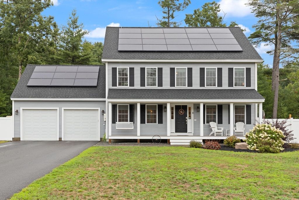 Attached, Exterior, Facade, Solar Panels, Georgian