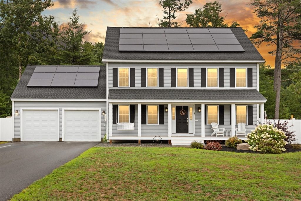Attached, Exterior, Facade, Solar Panels, Cape Cod