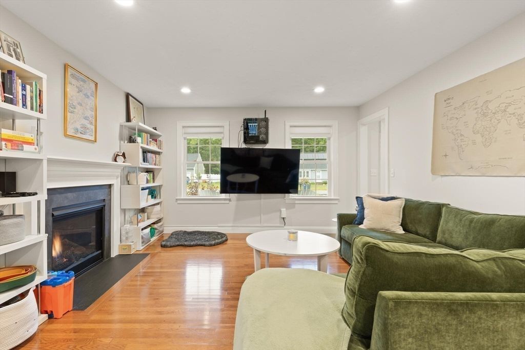 Fireplace, Interior, Living room, Recessed Lighting, Wood Texture Flooring