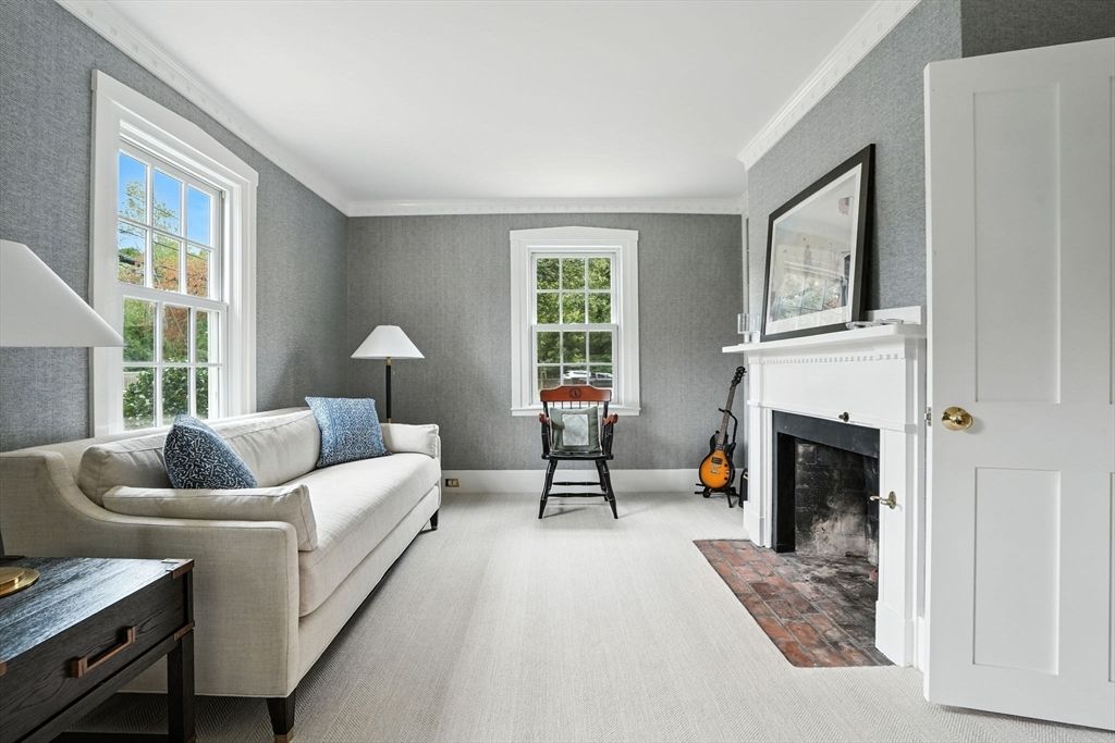 Fireplace, Interior, Living room