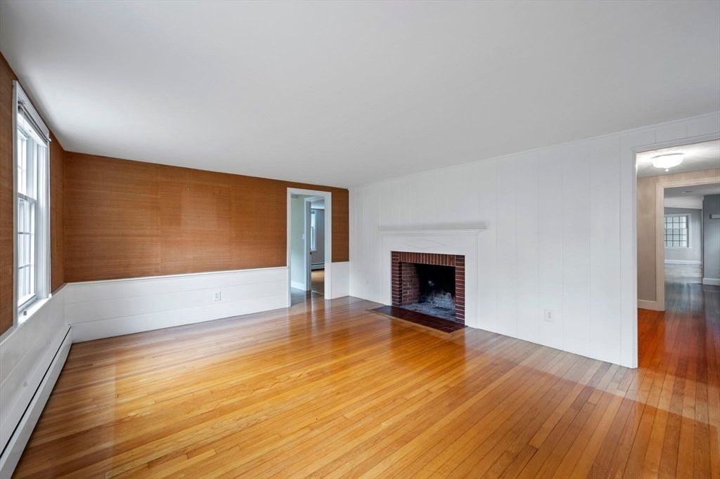 Empty room, Fireplace, Interior, Wood Texture Flooring