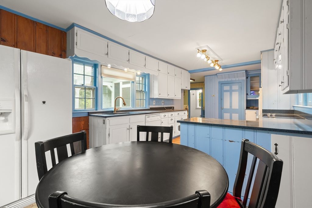 Dining room, Interior, Kitchen