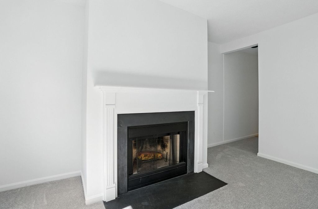 Empty room, Fireplace, Interior