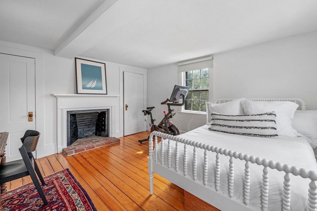 Bedroom, Fireplace, Fitness Equipment, Interior, Wood Texture Flooring