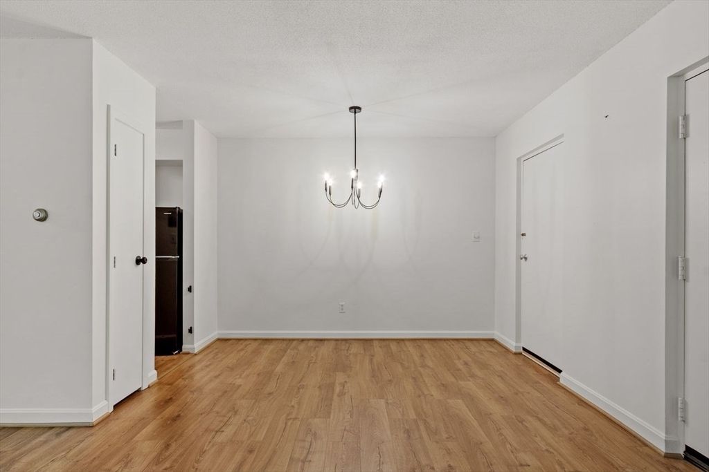Chandelier, Empty room, Interior, Wood Texture Flooring