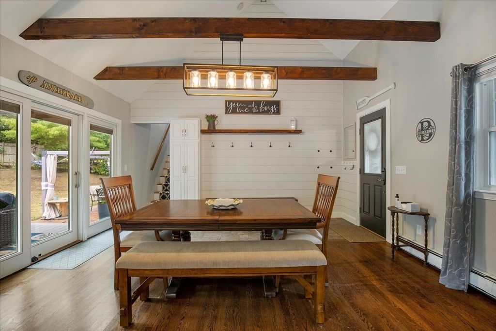 Billiard Table, Game Room, Home Office, Interior, Recessed Lighting, Wood Texture Flooring