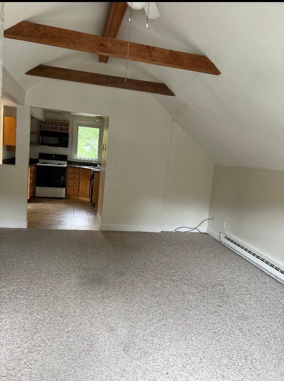 Empty room, Interior, Kitchen, Wooden Beams