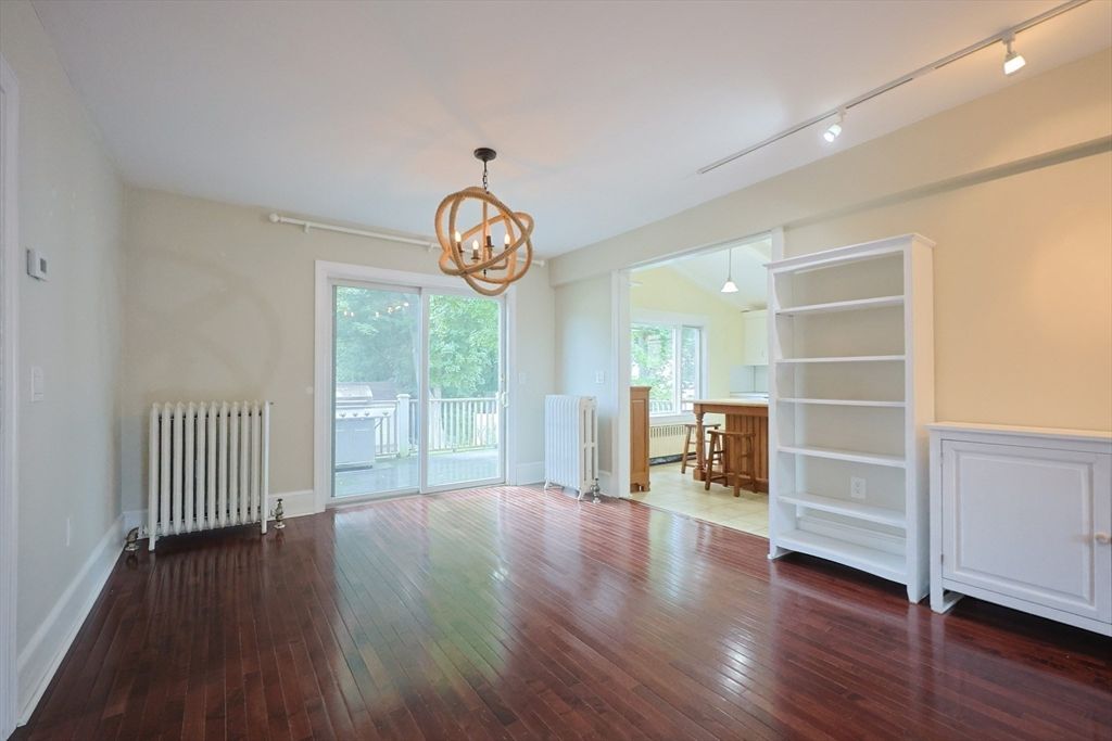 Chandelier, Empty room, Interior, Pendant Lights, Wood Texture Flooring