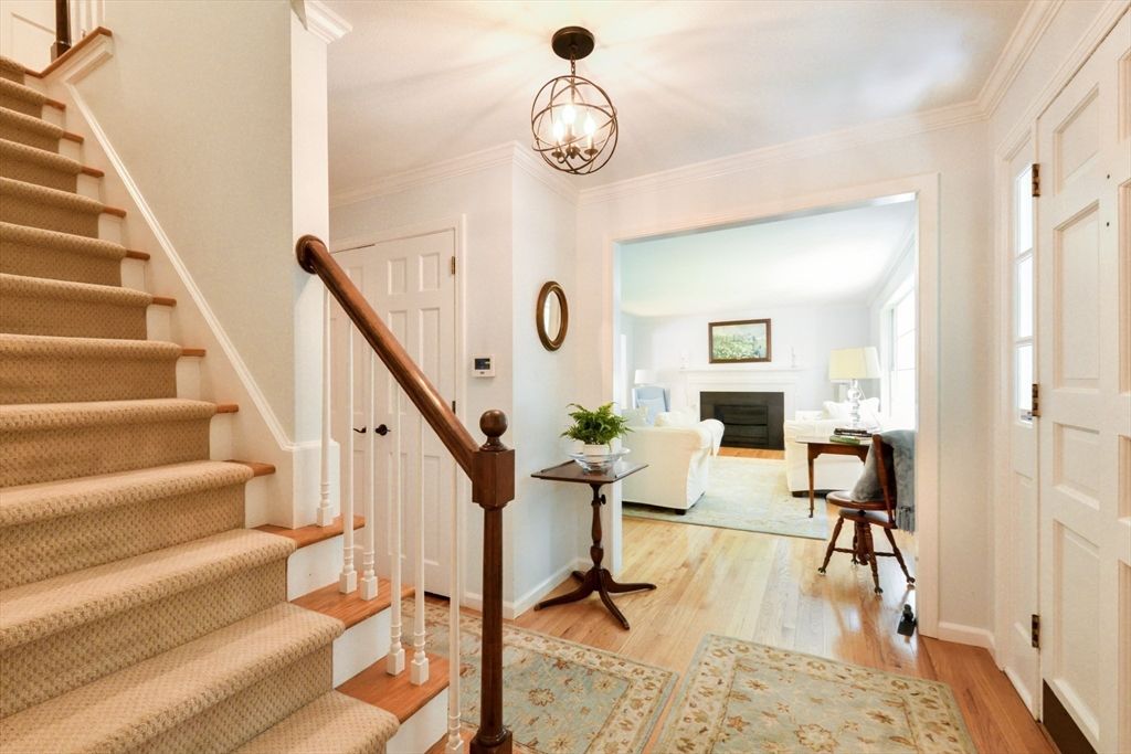 Chandelier, Fireplace, Interior, Wood Texture Flooring