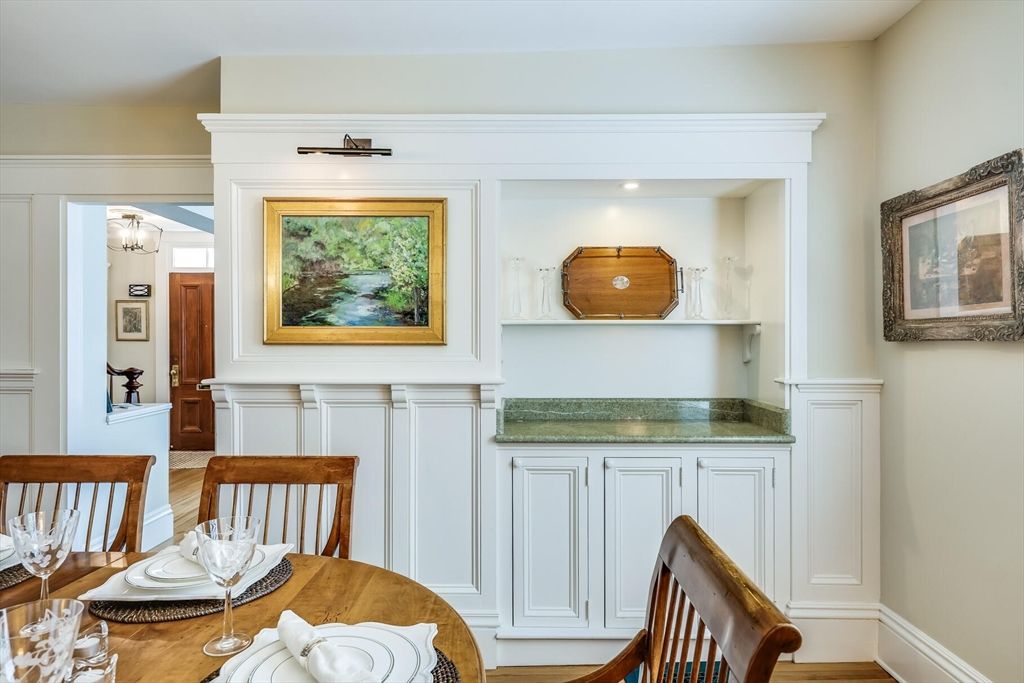 Dining room, Interior, Recessed Lighting, Wood Texture Flooring