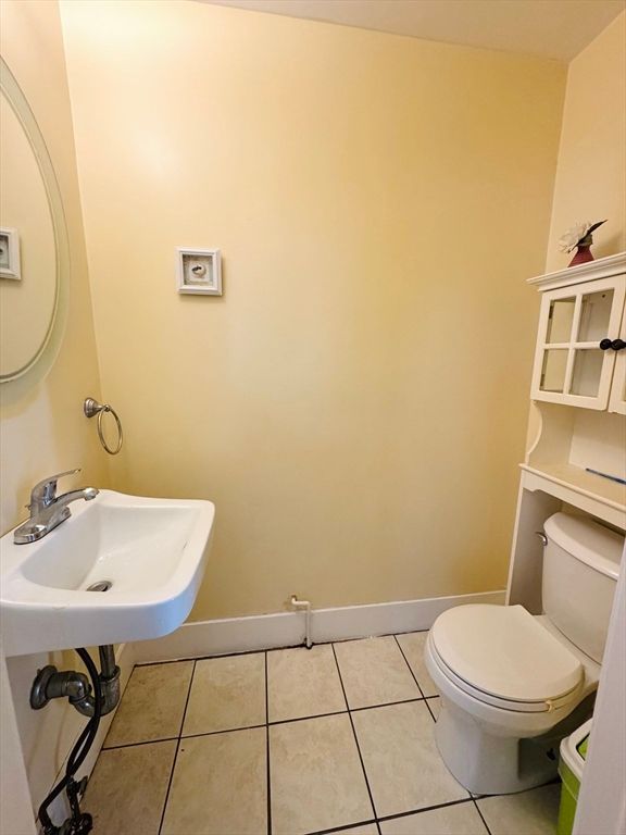 Bathroom, Interior