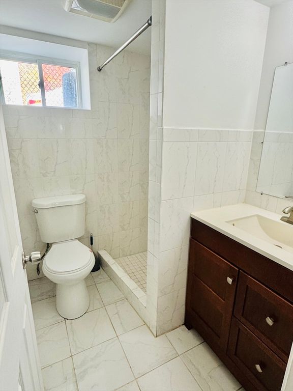 Bathroom, Interior, Marble, Marble Walls