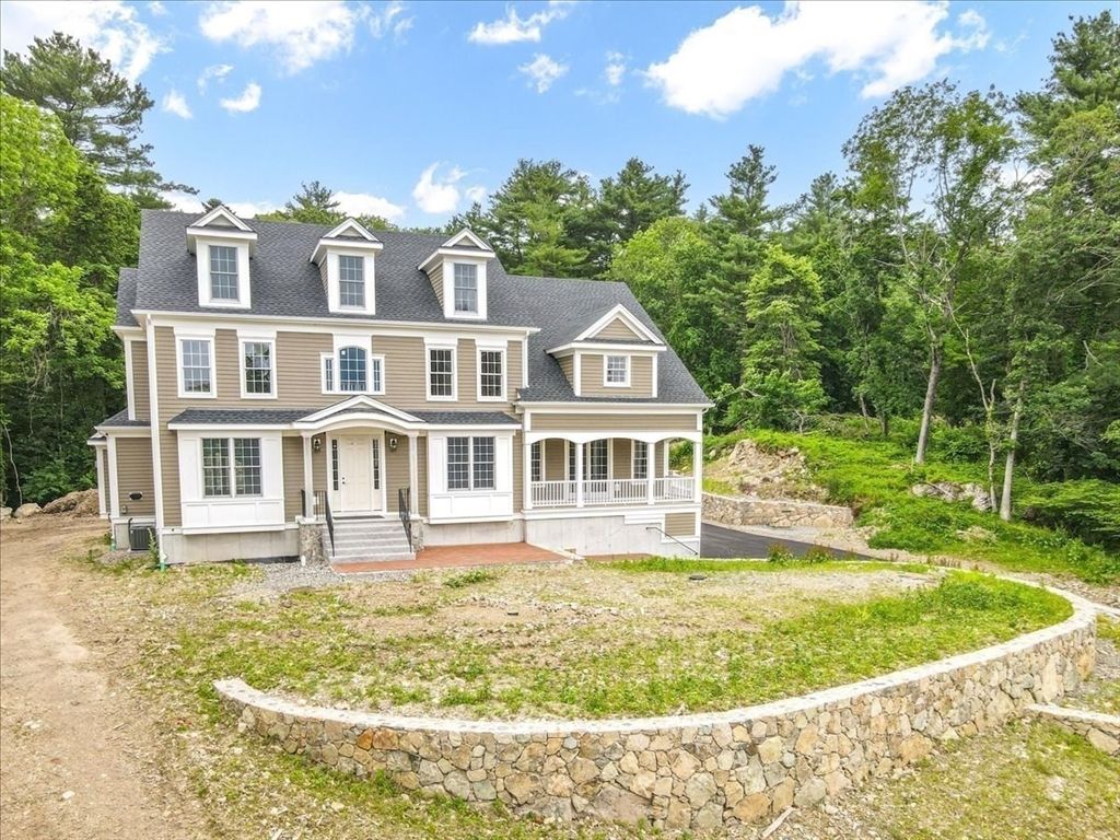 Backyard, Exterior, Facade, Georgian