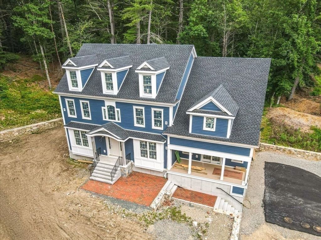 Exterior, Facade, Cape Cod