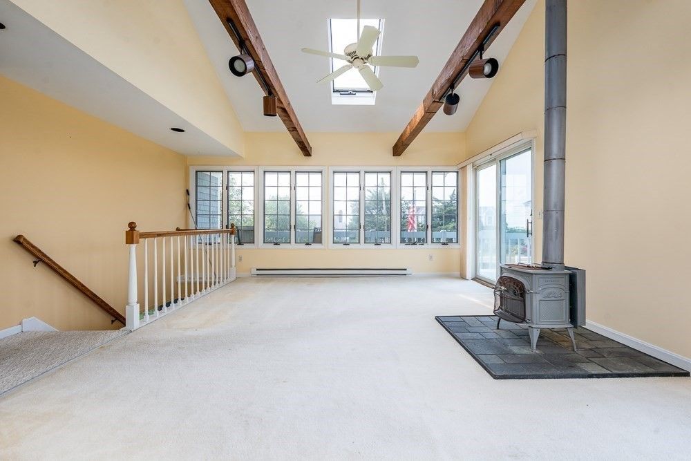 Empty room, Fireplace, Interior, Wooden Beams