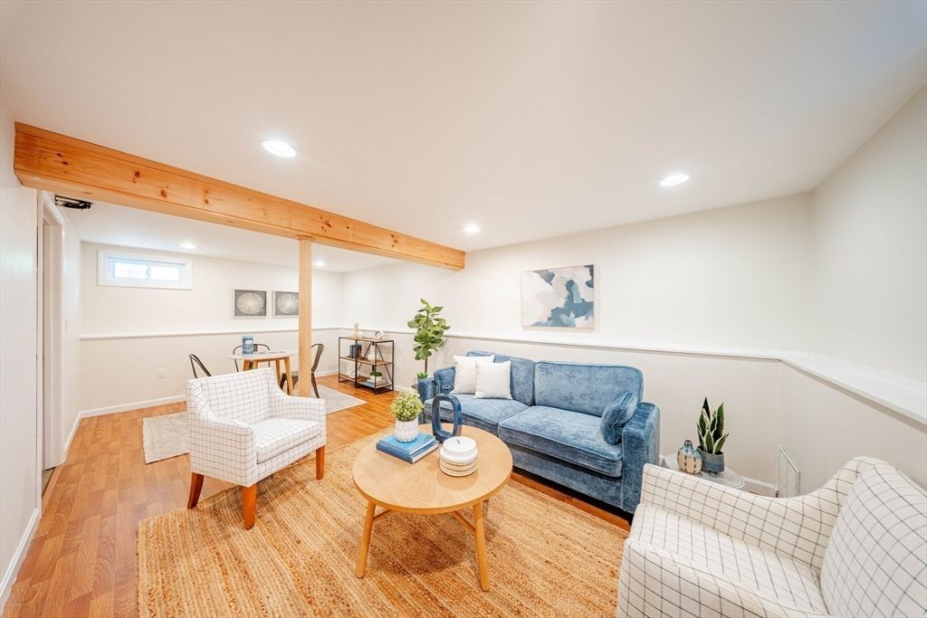 Interior, Living room, Recessed Lighting, Wooden Beams, Wood Texture Flooring