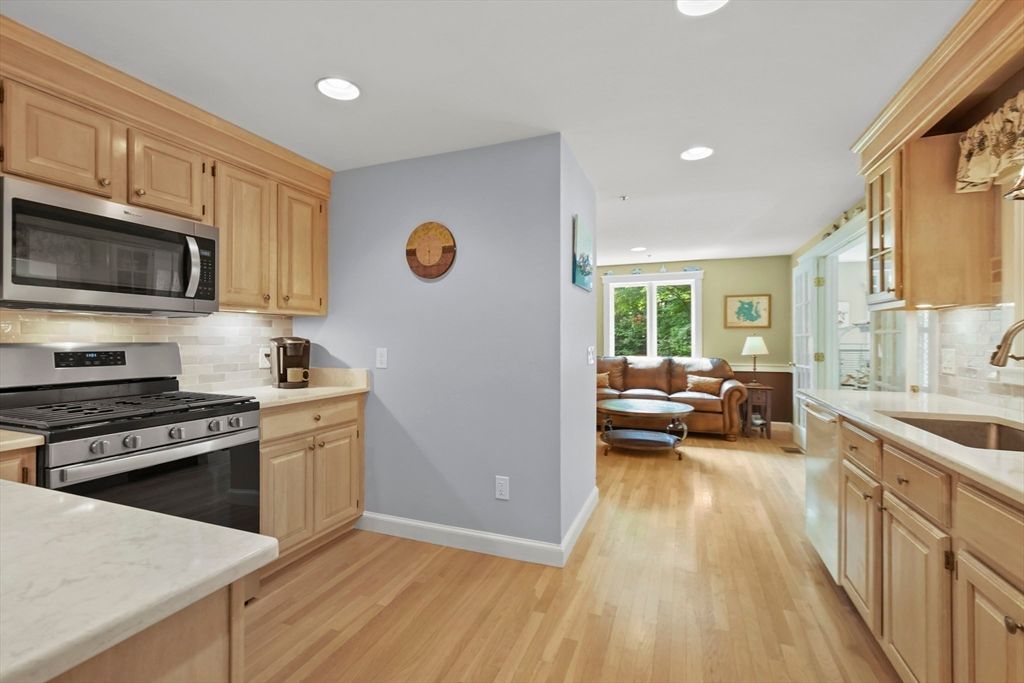 Interior, Kitchen, Living room, Recessed Lighting, Stainless Steel Appliances, Wood Texture Flooring