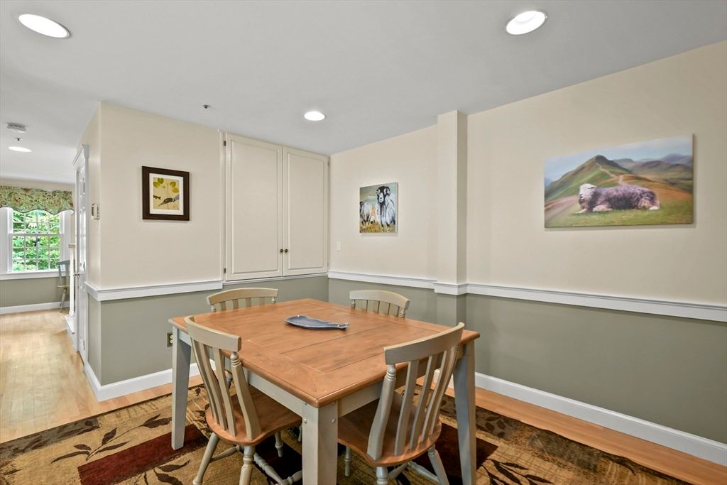 Dining room, Interior, Recessed Lighting, Wood Texture Flooring