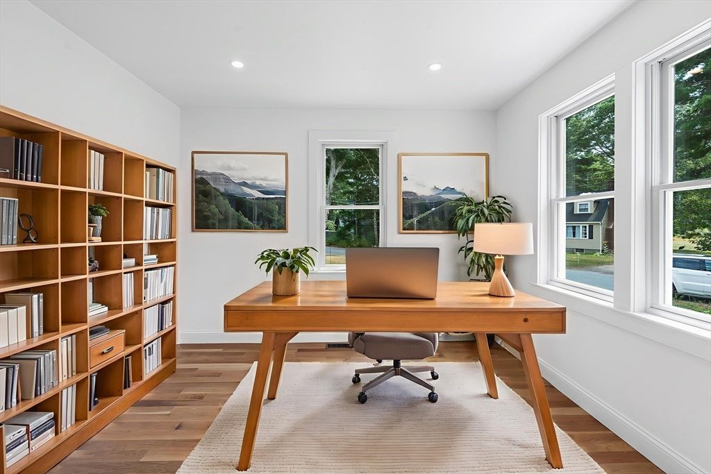 Home Office, Interior, Recessed Lighting, Wood Texture Flooring