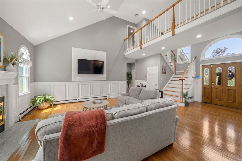 Fireplace, Interior, Living room, Recessed Lighting, Wood Texture Flooring