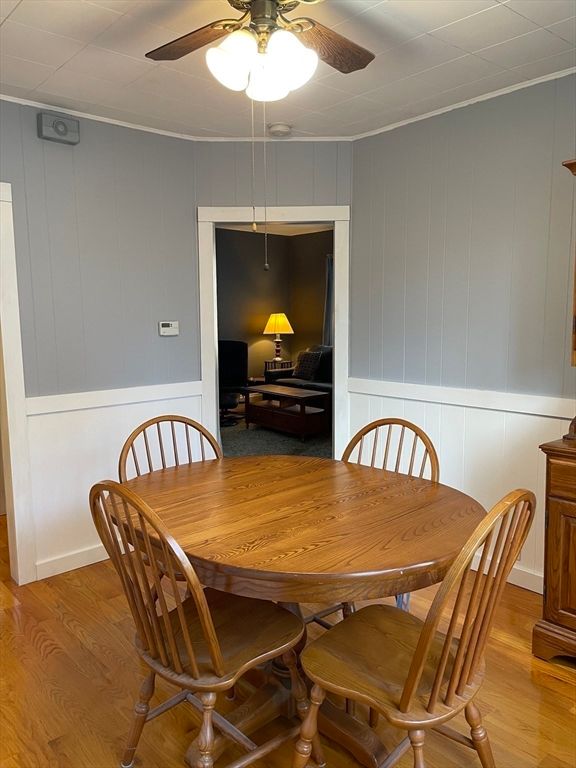 Dining room, Interior, Wood Texture Flooring