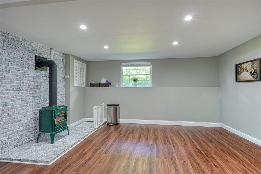 Empty room, Interior, Recessed Lighting, Stone Walls, Wood Texture Flooring
