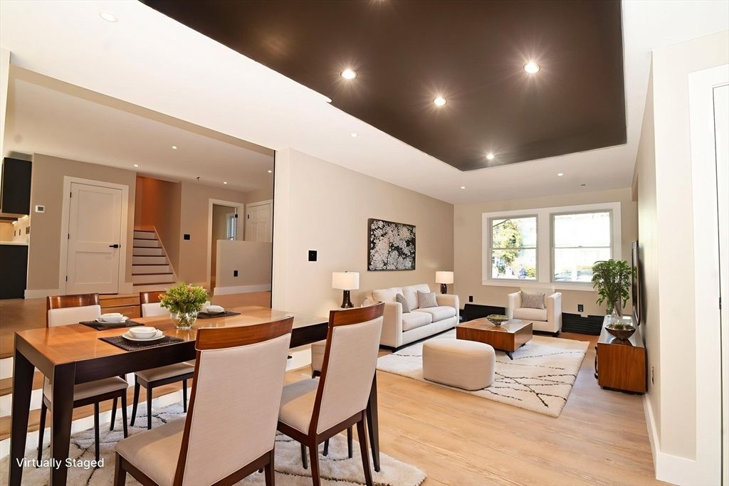 Dining room, Interior, Living room, Recessed Lighting, Wood Texture Flooring