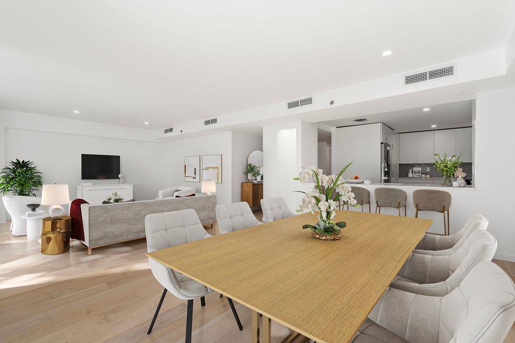 Dining room, Interior, Kitchen, Living room, Recessed Lighting, Wood Texture Flooring