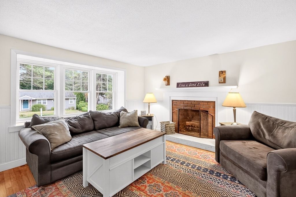 Fireplace, Interior, Living room, Wood Texture Flooring
