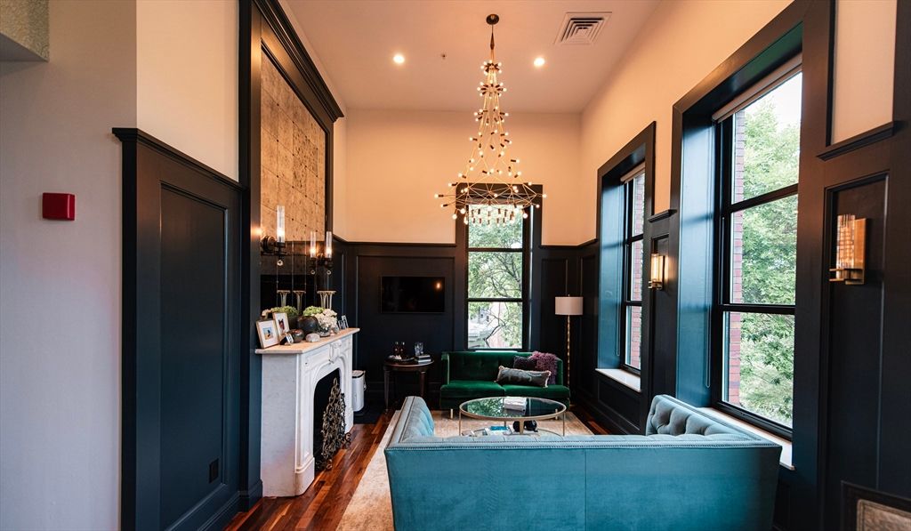 Fireplace, Interior, Living room, Pendant Lights, Recessed Lighting, Wood Texture Flooring