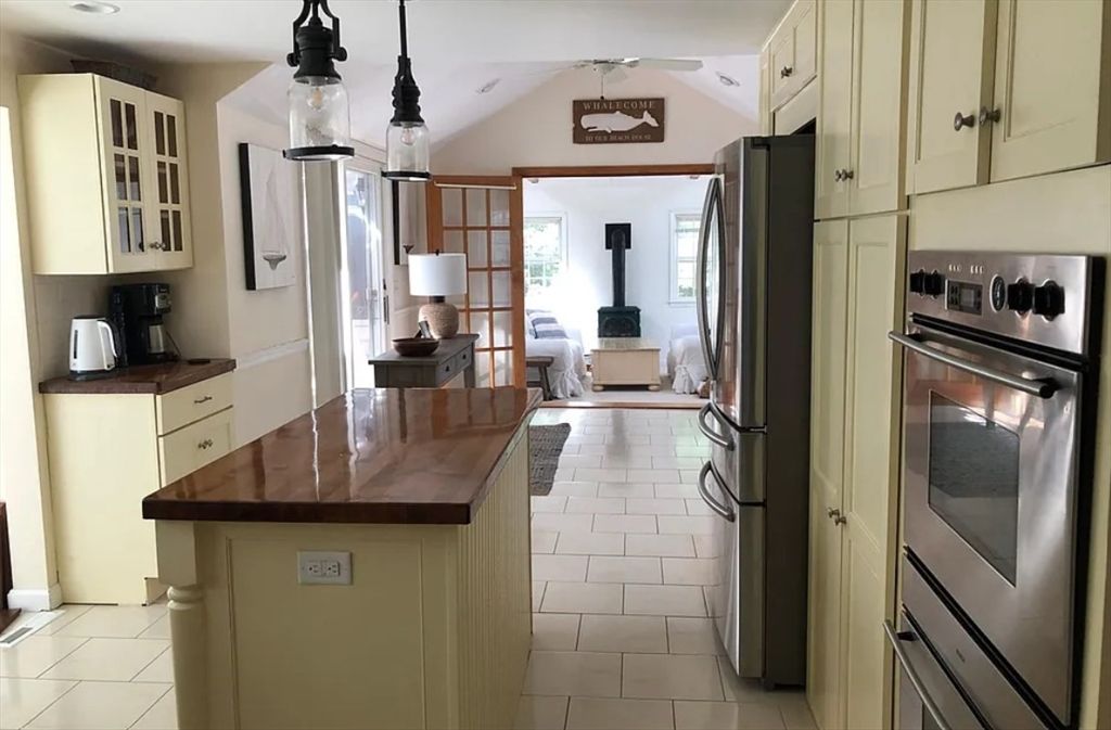 Interior, Kitchen, Stainless Steel Appliances
