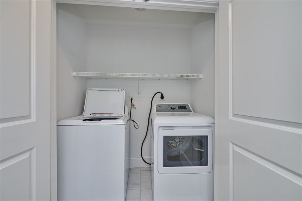 Interior, Utility Closets, Washer