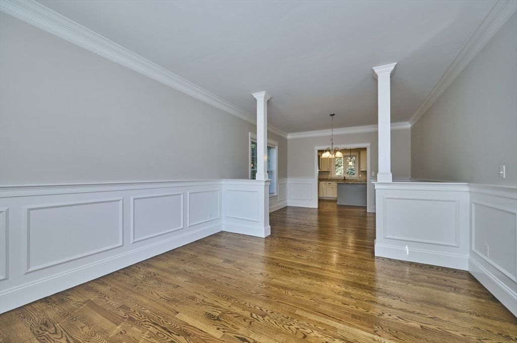 Empty room, Interior, Pendant Lights, Wood Texture Flooring