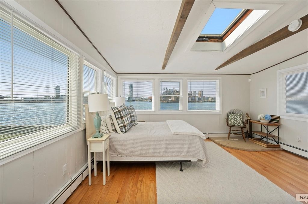 Bedroom, Interior, Water, Wooden Beams, Wood Texture Flooring