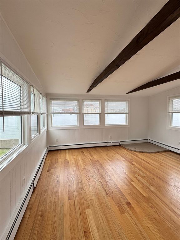 Empty room, Interior, Wooden Beams, Wood Texture Flooring