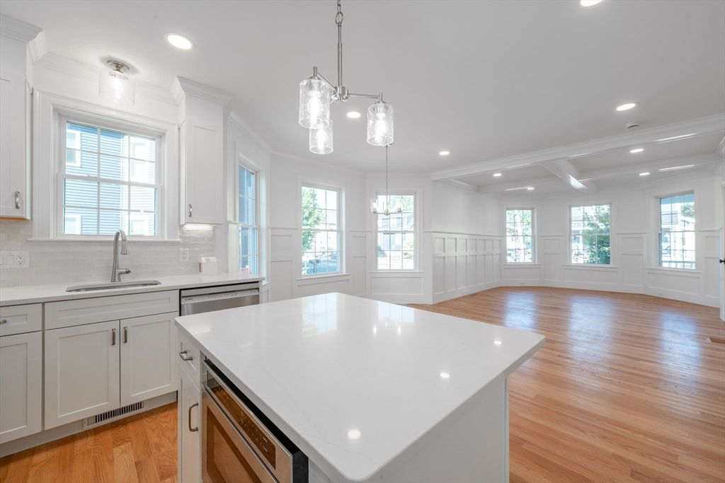 Interior, Kitchen, Pendant Lights, Recessed Lighting, Wood Texture Flooring