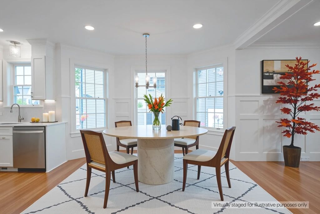 Dining room, Interior, Kitchen, Pendant Lights, Recessed Lighting, Stainless Steel Appliances, Wood Texture Flooring